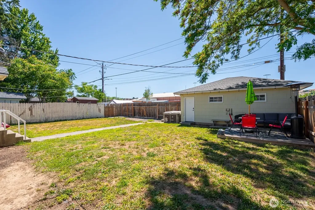 759 C Street NW Ephrata WA 98823