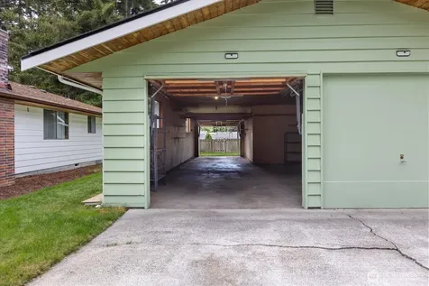 11028 23rd Drive SE Everett WA 98208