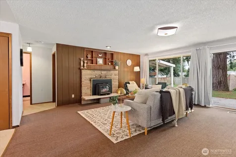 11028 23rd Drive SE Everett WA 98208