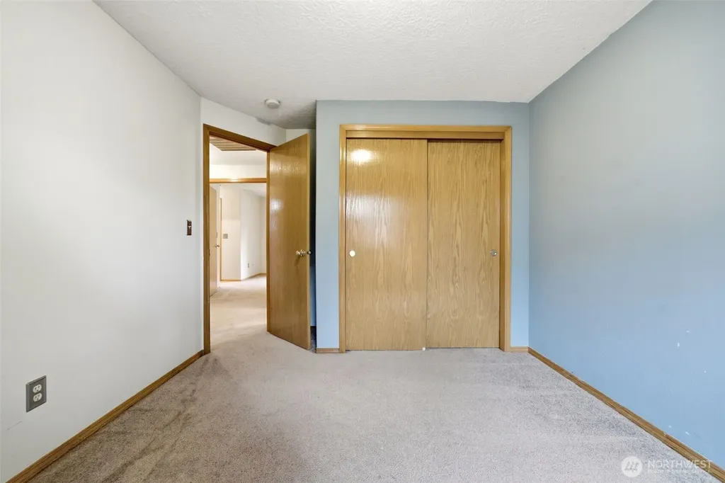 15807 NE Noble Street Vancouver WA 98682