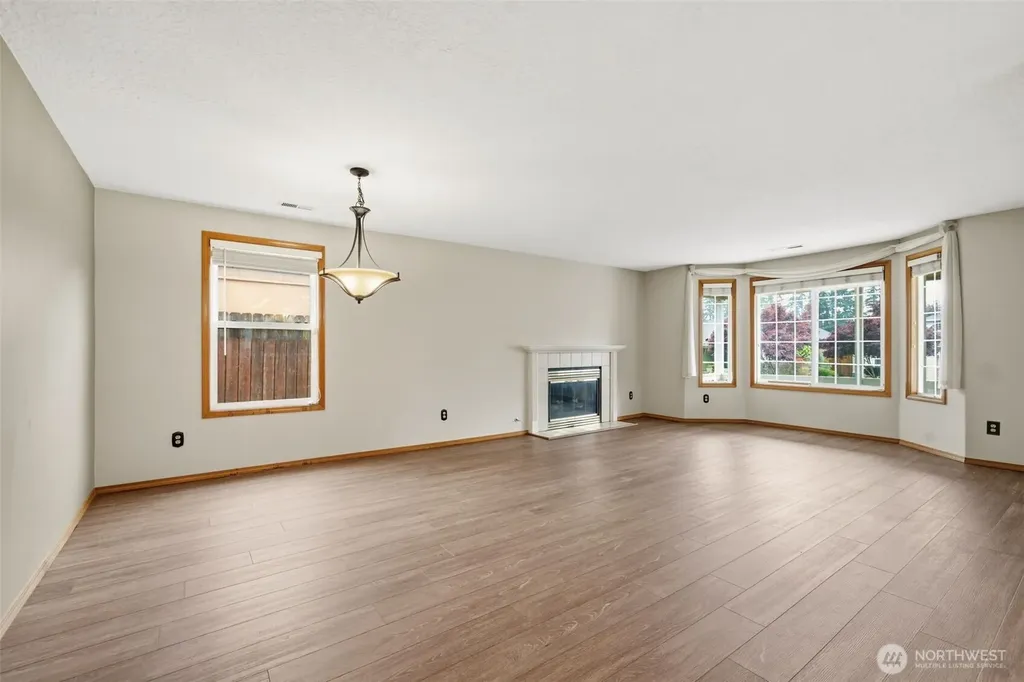 15807 NE Noble Street Vancouver WA 98682