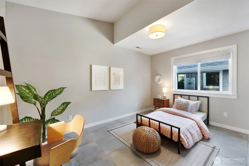 9827 51st Avenue SW Seattle WA 98136