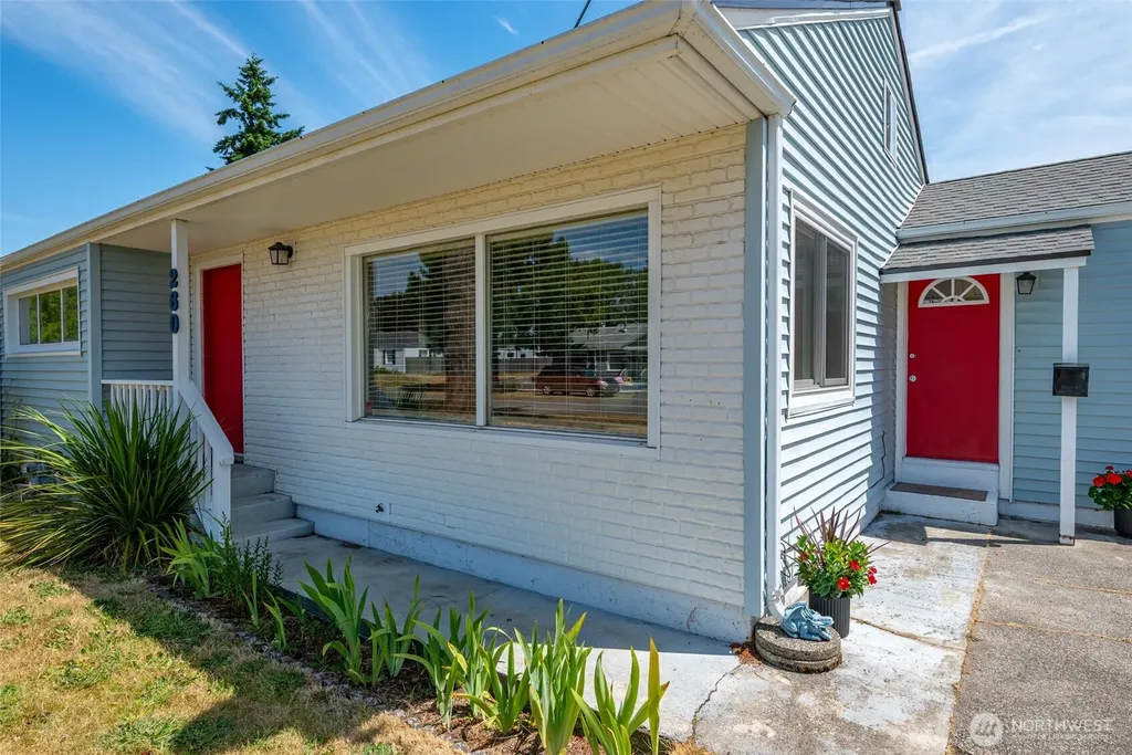 260 SE Glencoe Street Oak Harbor WA 98277