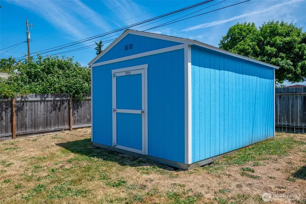 260 SE Glencoe Street Oak Harbor WA 98277
