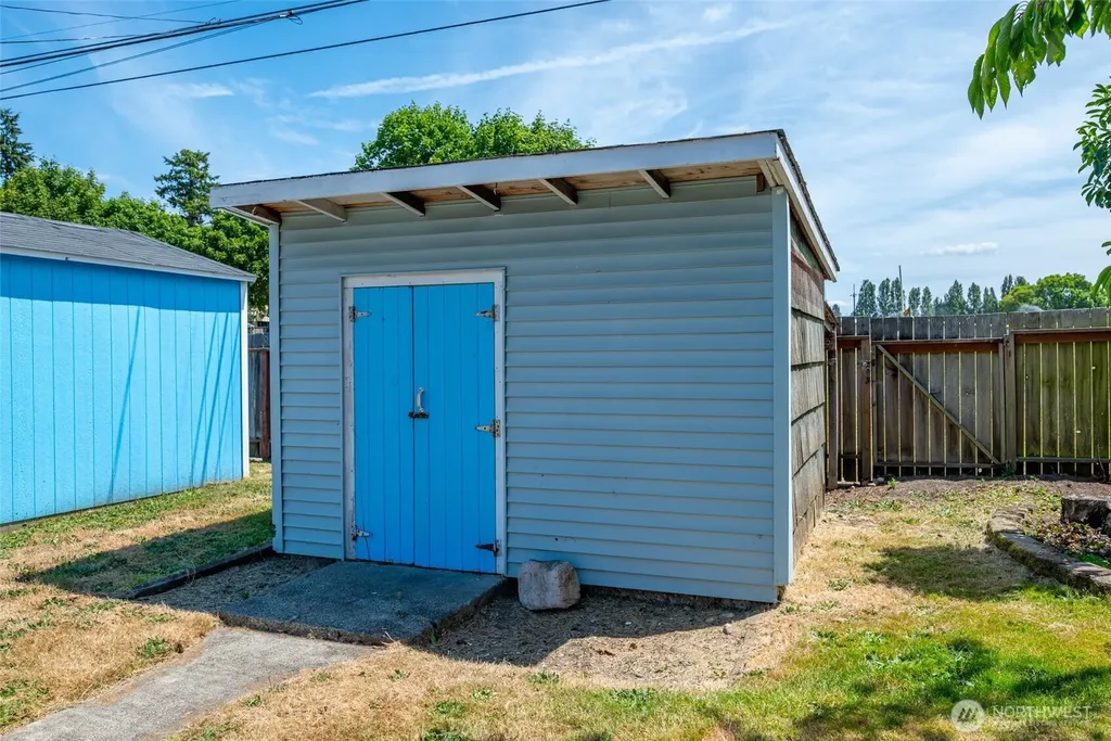 260 SE Glencoe Street Oak Harbor WA 98277