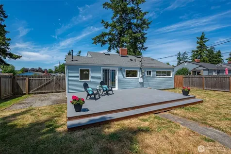 260 SE Glencoe Street Oak Harbor WA 98277