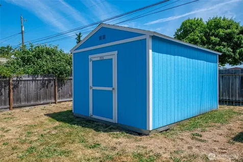 260 SE Glencoe Street Oak Harbor WA 98277
