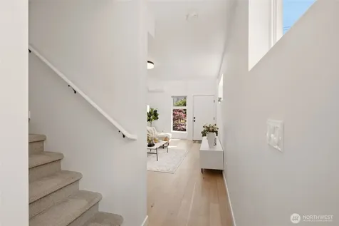 806 NW 50th Street Seattle WA 98107