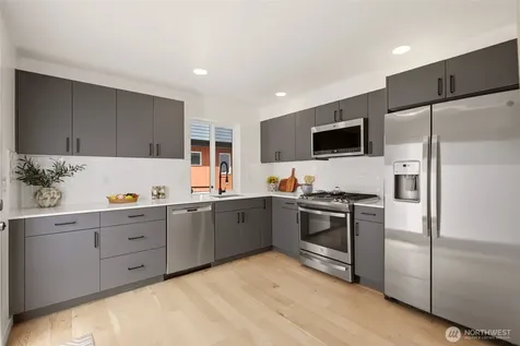 806 NW 50th Street Seattle WA 98107