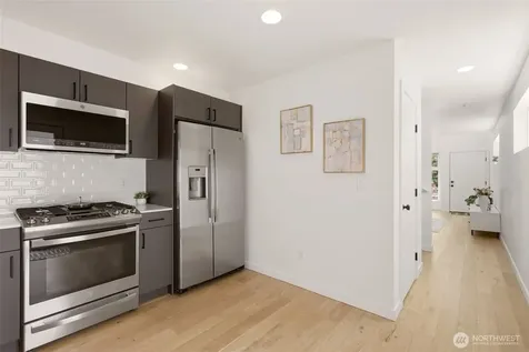 806 NW 50th Street Seattle WA 98107