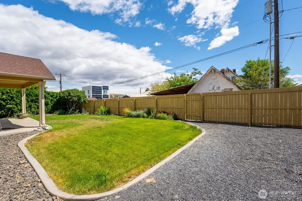 42 Dogwood Street Soap Lake WA 98851