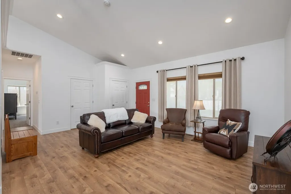 42 Dogwood Street Soap Lake WA 98851