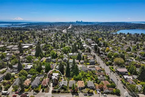 527 NE 89th Street Seattle WA 98115