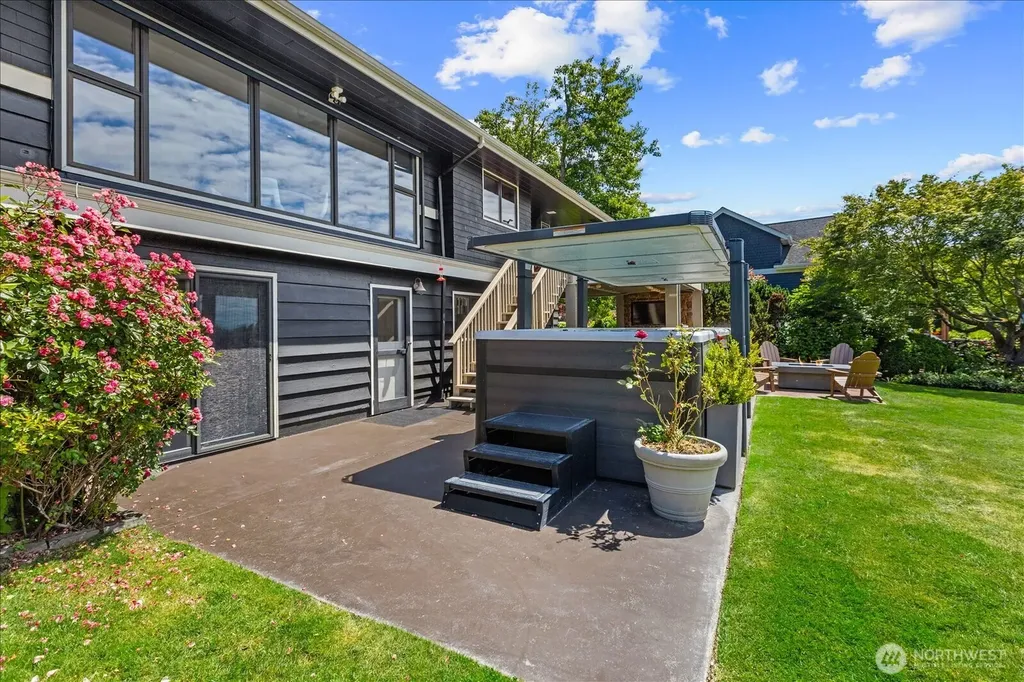 23826 115th Place W Woodway WA 98020
