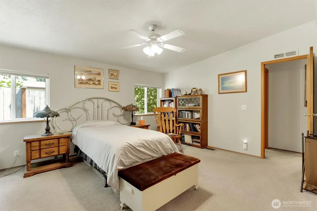 4307 77th Place NW Tulalip WA 98271