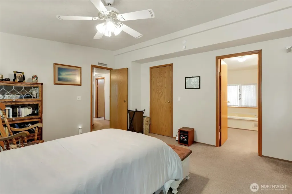 4307 77th Place NW Tulalip WA 98271