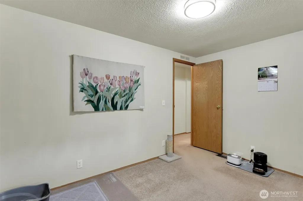 4307 77th Place NW Tulalip WA 98271