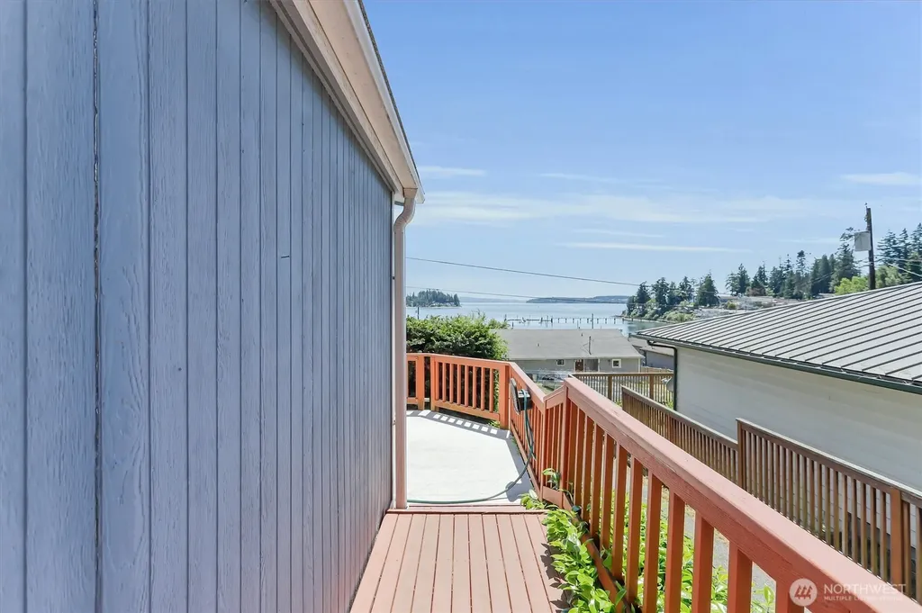 4307 77th Place NW Tulalip WA 98271