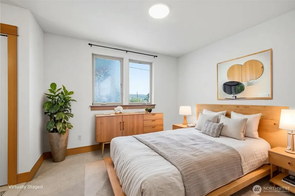 5804 17th Avenue S Seattle WA 98108