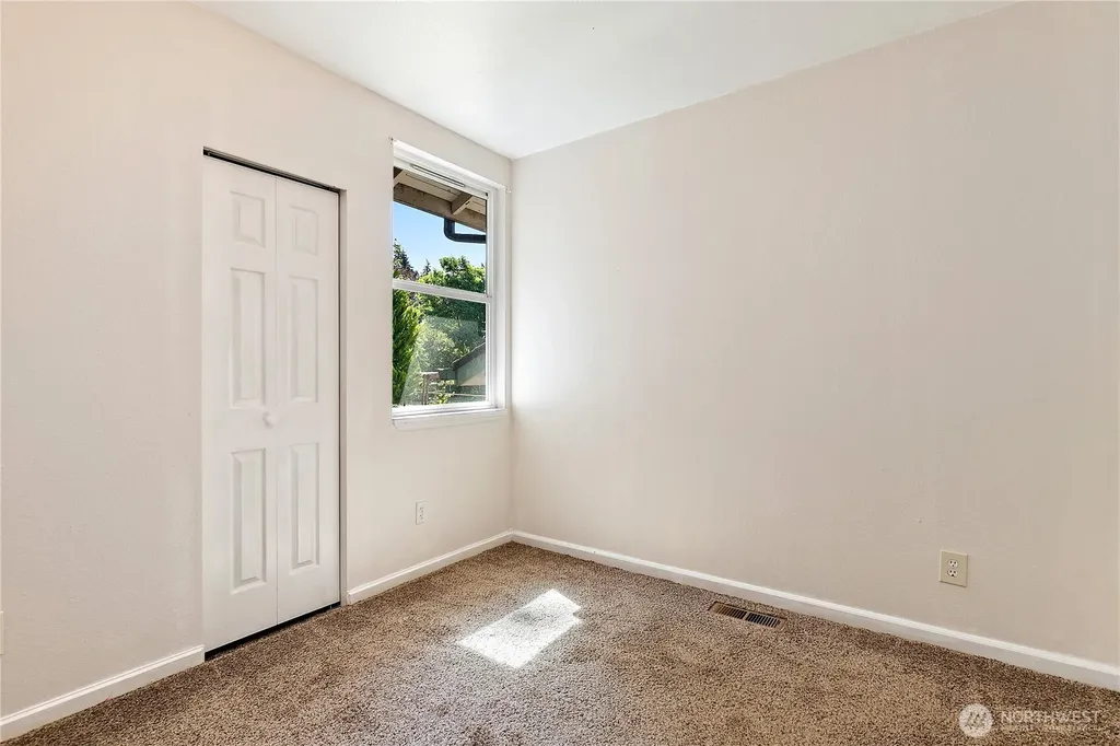 9880 Fredrickson Road NW Bremerton WA 98311