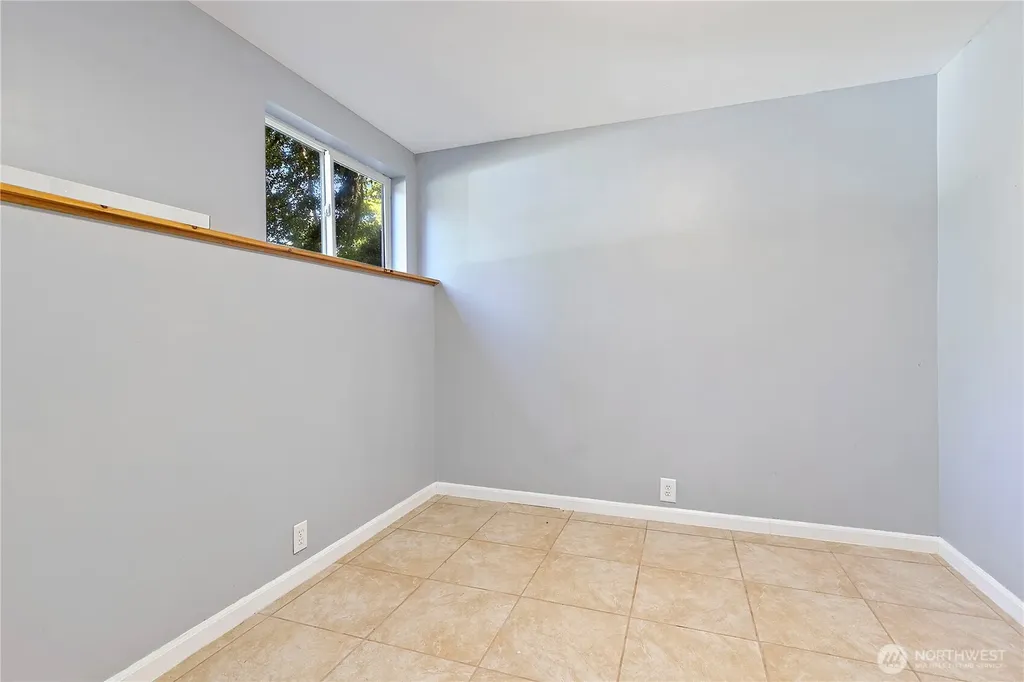 9880 Fredrickson Road NW Bremerton WA 98311