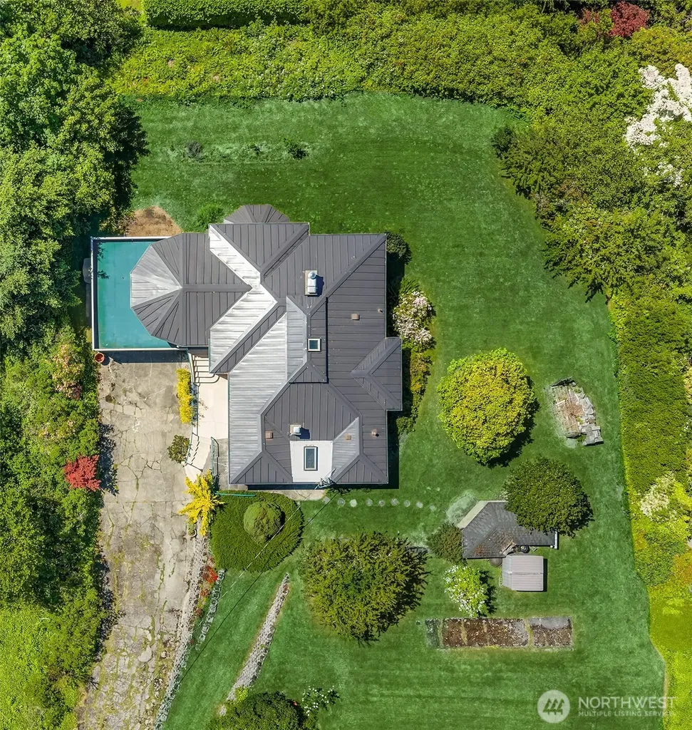 9421 190th Place SW Edmonds WA 98020
