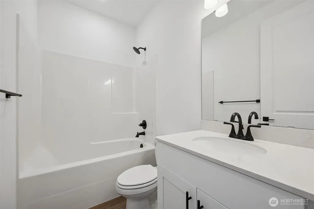 13903 208th Avenue E Bonney Lake WA 98391