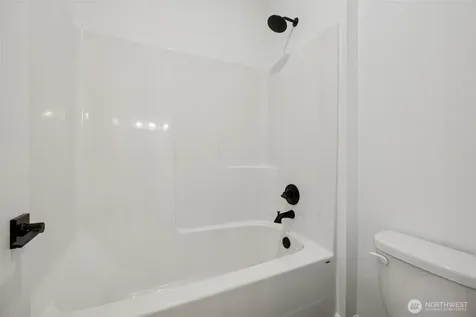 13903 208th Avenue E Bonney Lake WA 98391