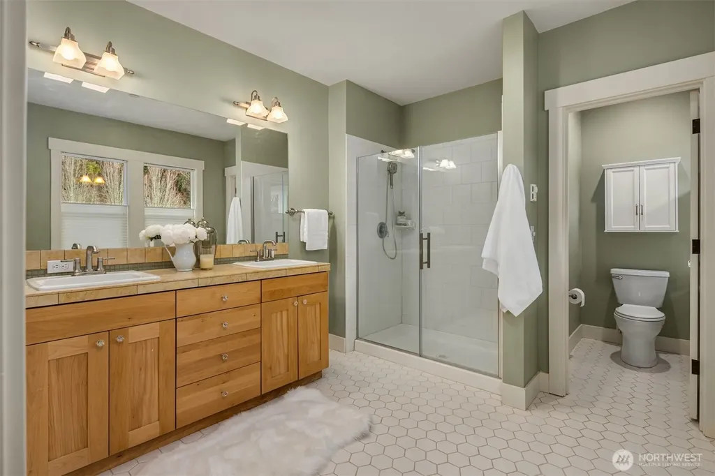 9551 NE South Beach Drive Bainbridge Island WA 98110