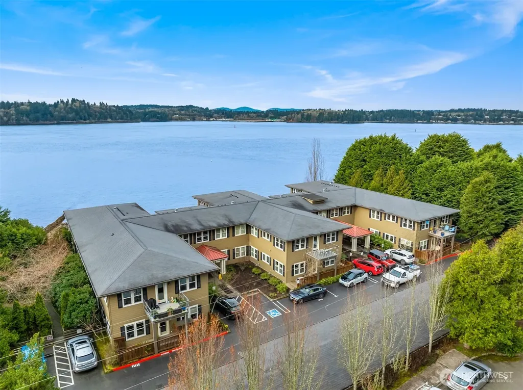 9551 NE South Beach Drive Bainbridge Island WA 98110