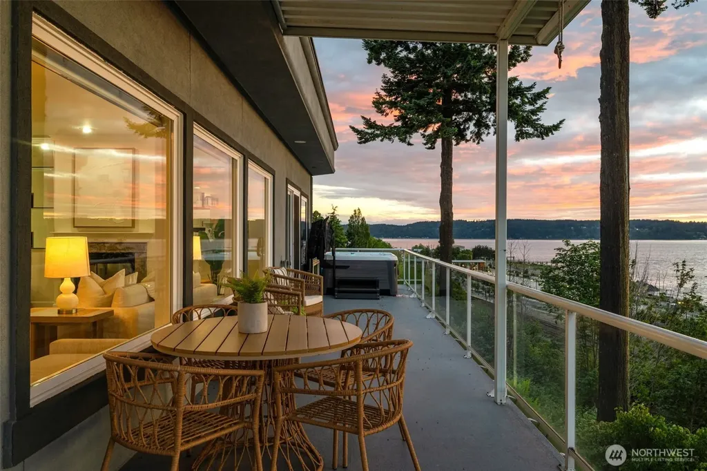 1124 2nd Street Mukilteo WA 98275