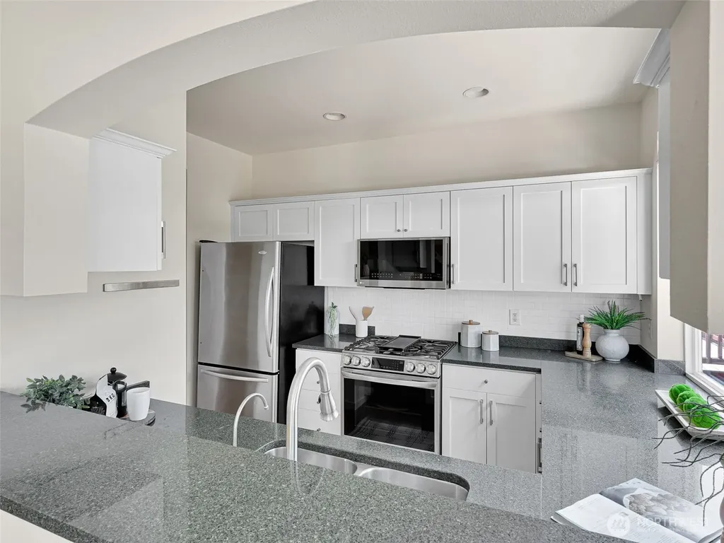 23901 SE 7th Lane Sammamish WA 98074