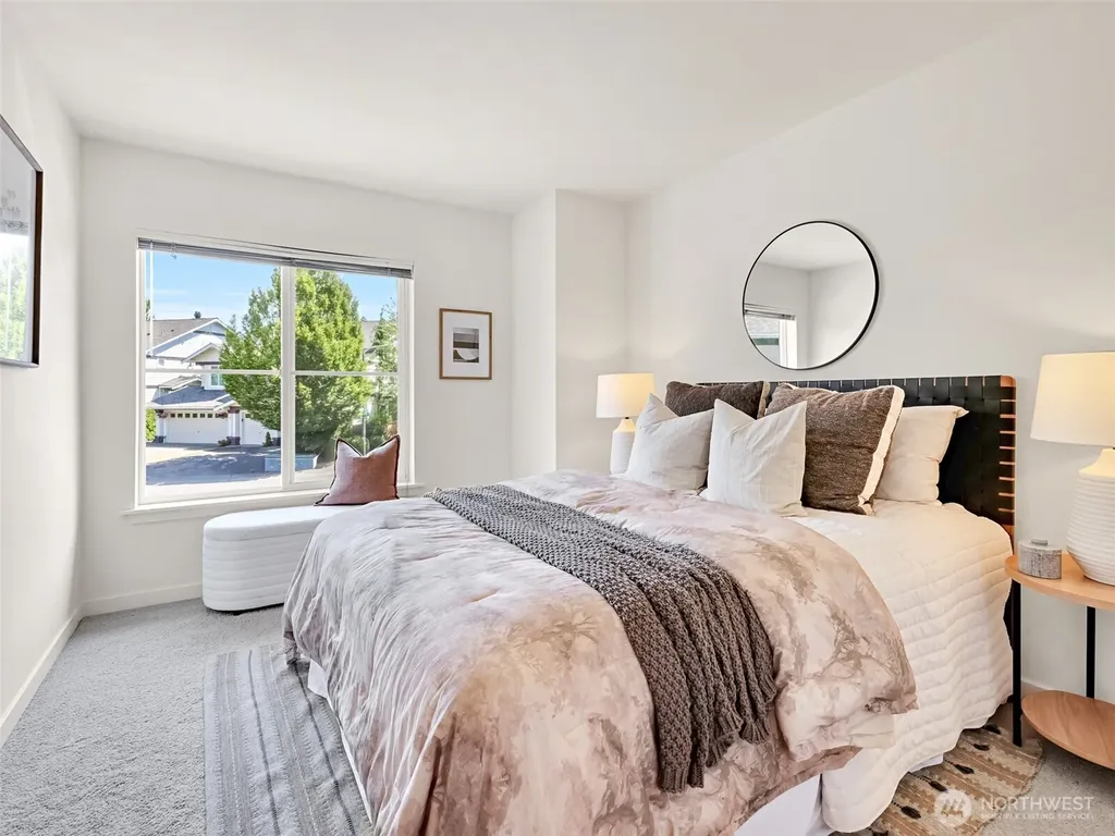 23901 SE 7th Lane Sammamish WA 98074