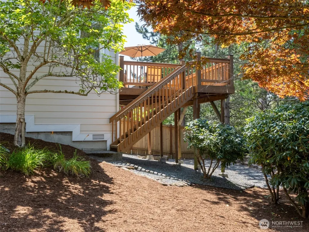 23901 SE 7th Lane Sammamish WA 98074