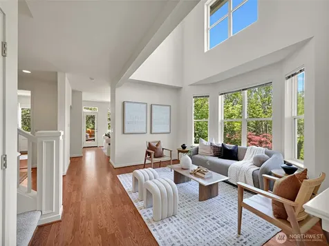 23901 SE 7th Lane Sammamish WA 98074