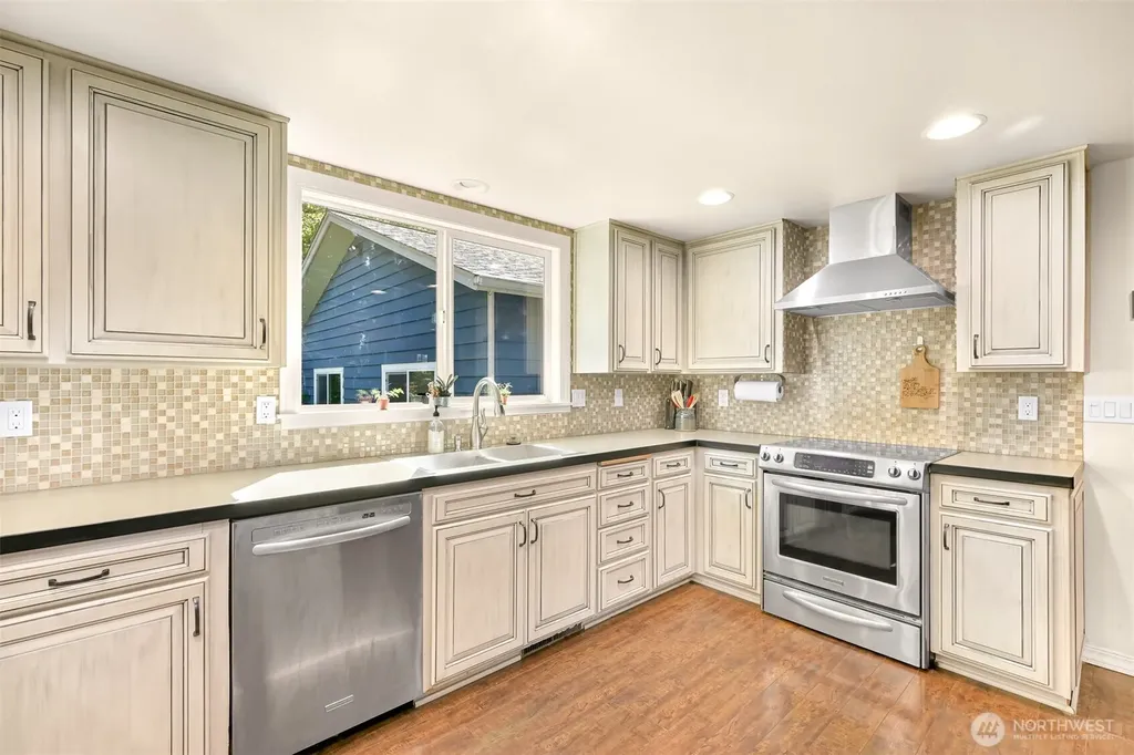 1300 W Axton Road Ferndale WA 98248