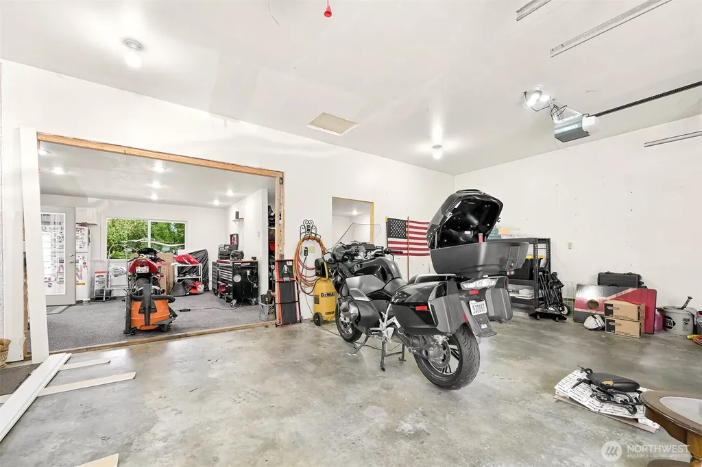 1300 W Axton Road Ferndale WA 98248
