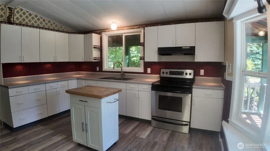 9601 El Camino Lane SE Yelm WA 98597