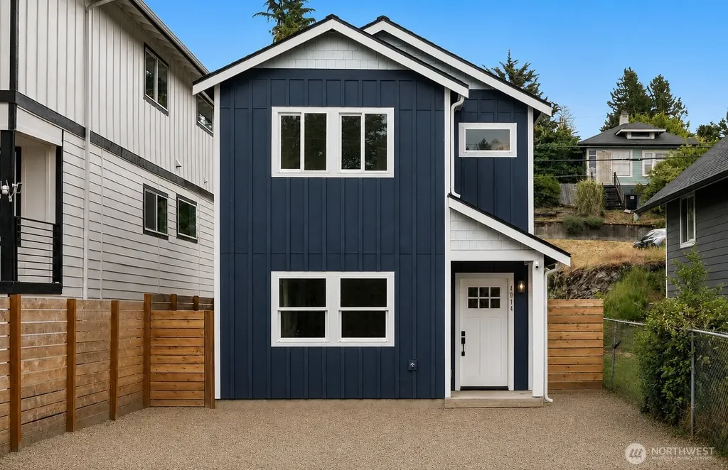 4004 Courtland Place S Seattle WA 98118