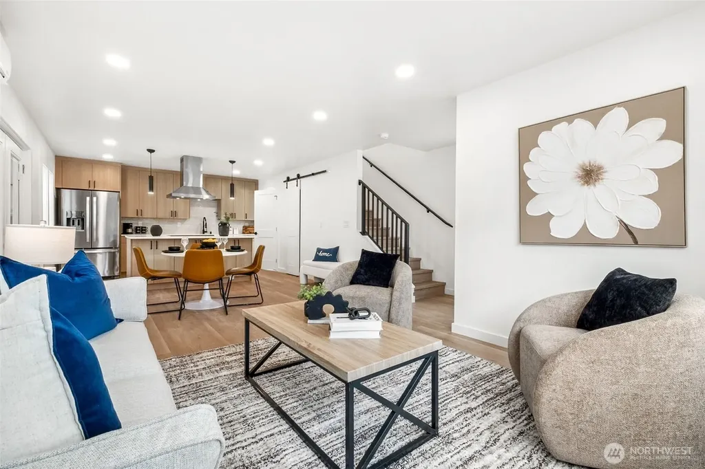 4004 Courtland Place S Seattle WA 98118