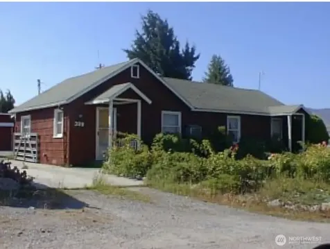 329 Mountain View Place East Wenatchee WA 98802