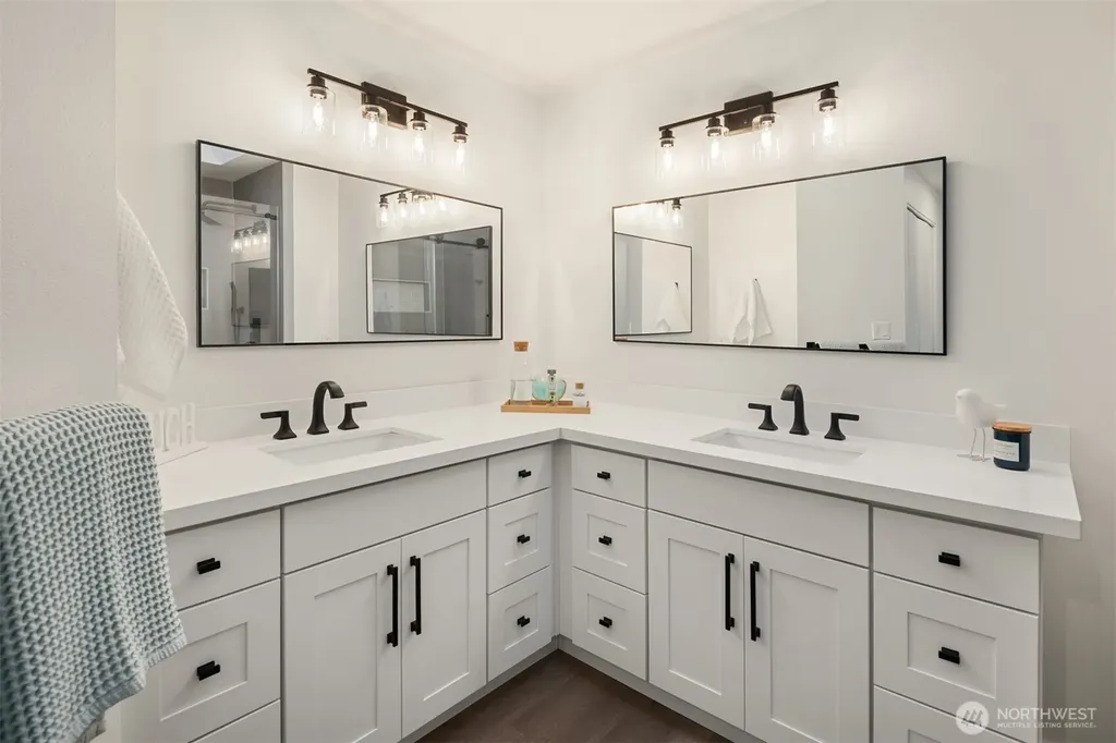 8002 118th Court NE Kirkland WA 98033