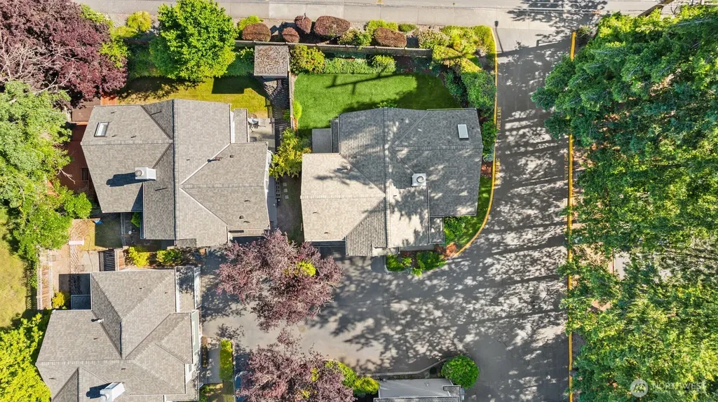 8002 118th Court NE Kirkland WA 98033