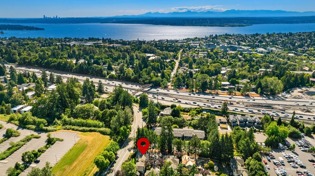 8002 118th Court NE Kirkland WA 98033