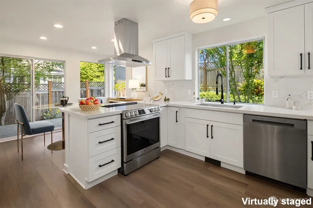 8002 118th Court NE Kirkland WA 98033