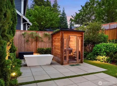 13420 NE 83rd Street Redmond WA 98052