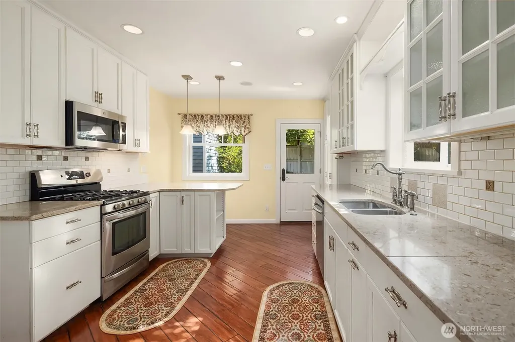 2616 Franklin Avenue E Seattle WA 98102