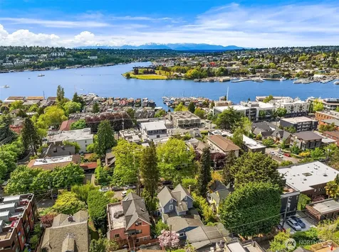 2616 Franklin Avenue E Seattle WA 98102