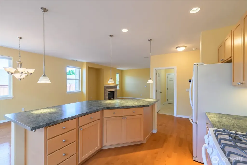 4723 Bend Court NE Lacey WA 98516