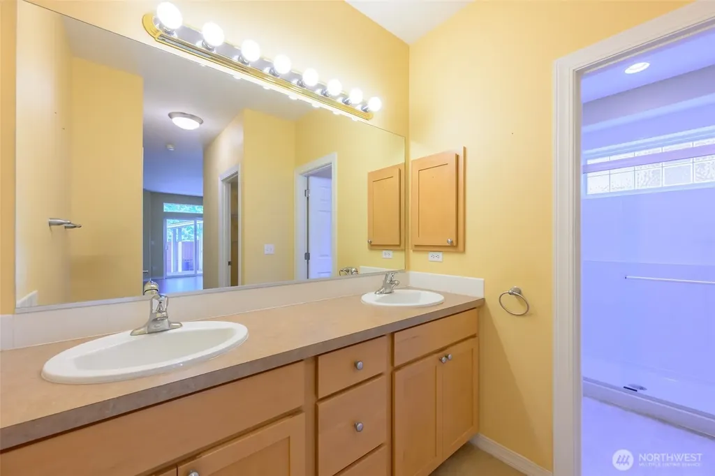 4723 Bend Court NE Lacey WA 98516
